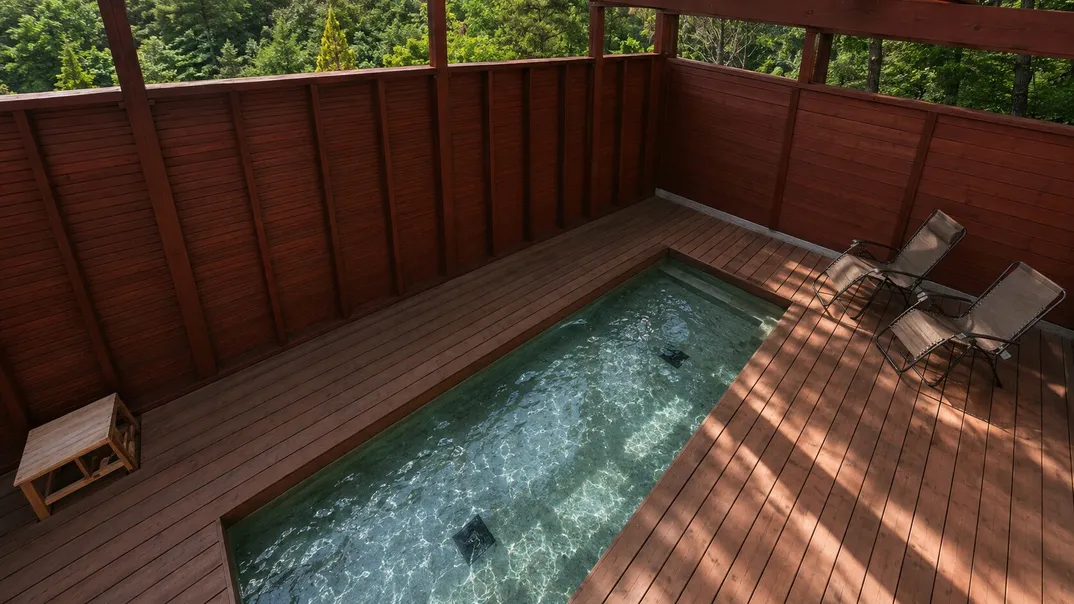 ほどほどの森の源泉かけ流しの足湯
